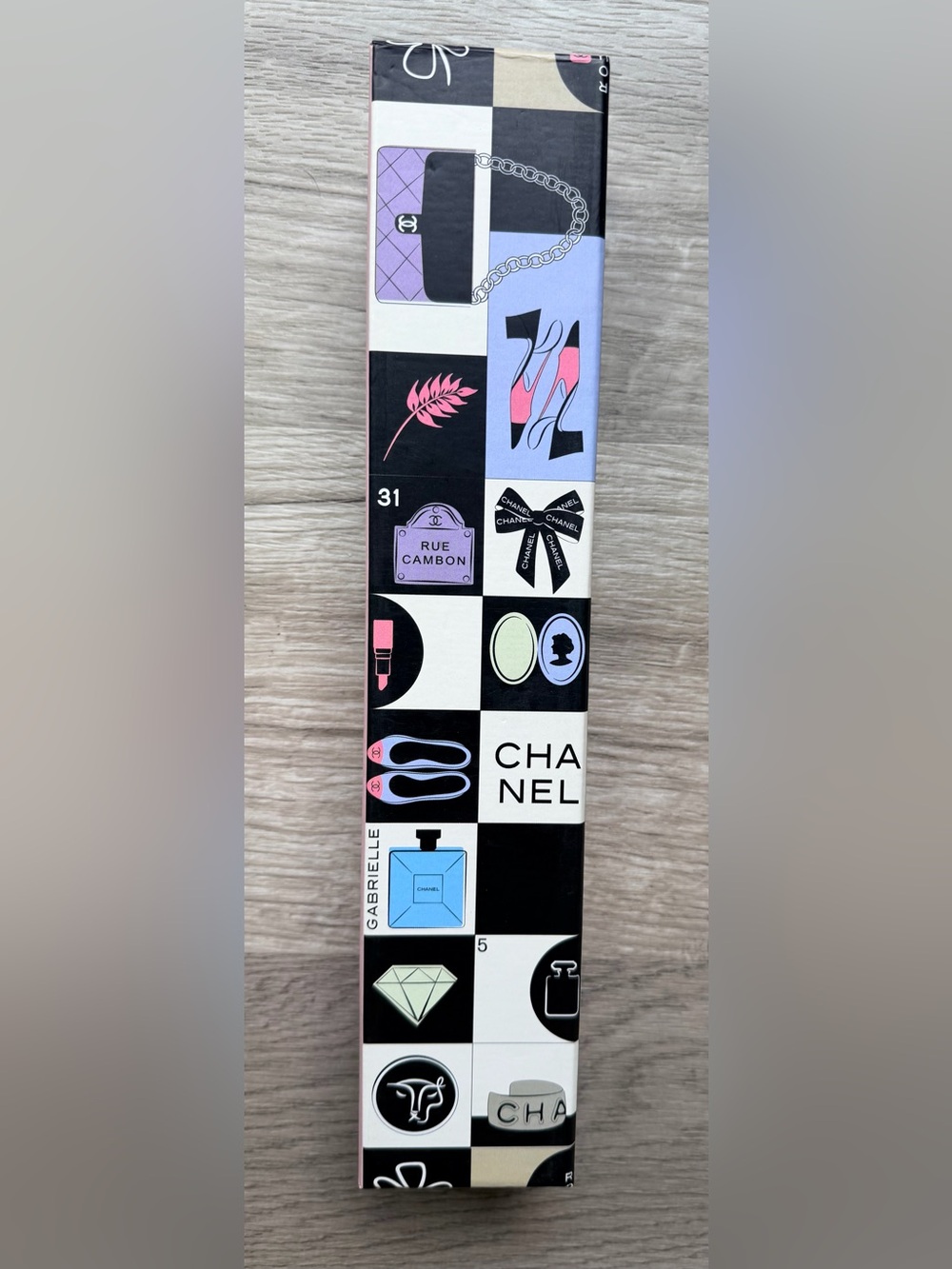 NEW w Box Stylish Chanel Themed Automatic Folding Umbrella w Iconic Brand Motifs - Picture 3 of 14
